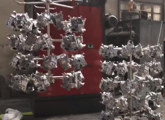 汽車配件吊鉤式拋丸機 汽車配件吊鉤式拋丸機